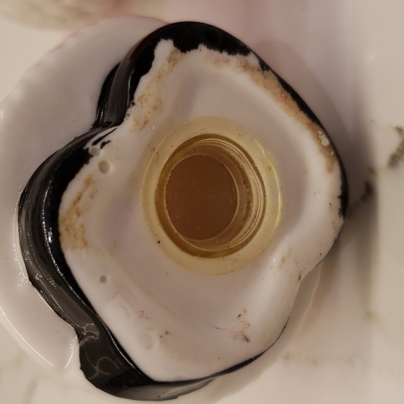 VINTAGE Salt and Pepper Shaker ceramic Santa Clause 3.25"tall Christmas Decor - Picture 7 of 11